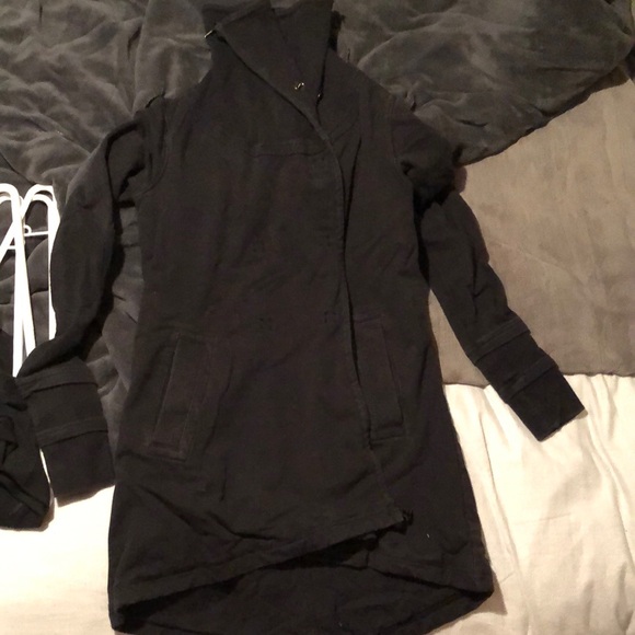 lululemon athletica Sweaters - - Lululemon gratitude wrap black